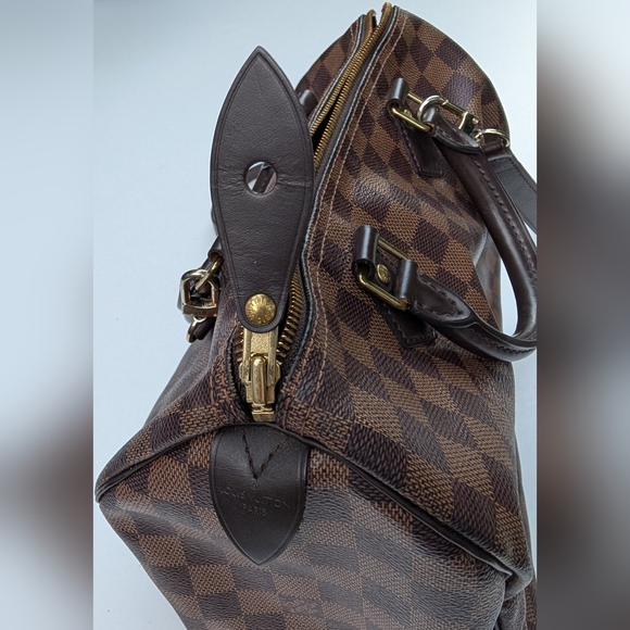 Louis Vuitton Handbags - Louis Vuitton Brown Checkered Satchel
